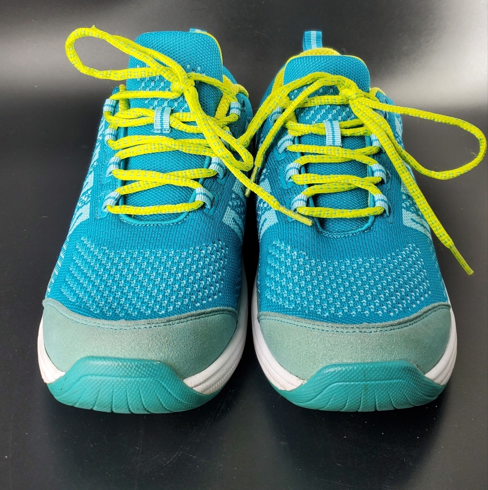 Orthofeet Biofit teal and lime women's 10.5 W shoes